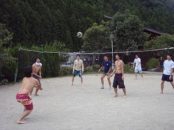 �r�[�`�o���[