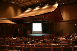 �I�[�����v���[���e�[�V����