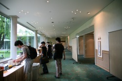 ���\���i�z�[���j�O