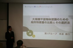 �{������